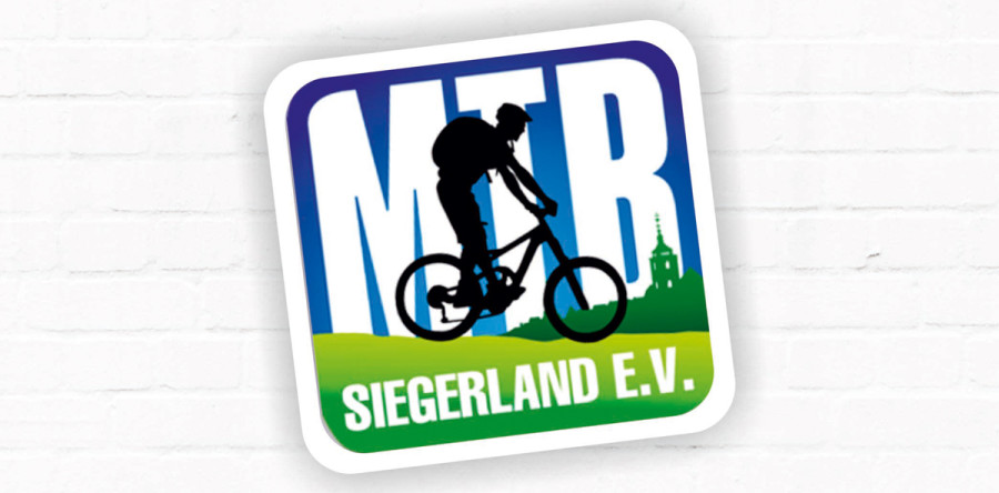Formgefräste Schilder
