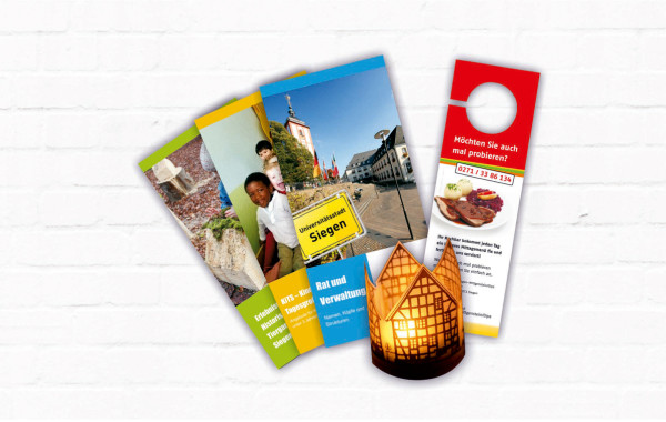 Flyer & Faltblätter